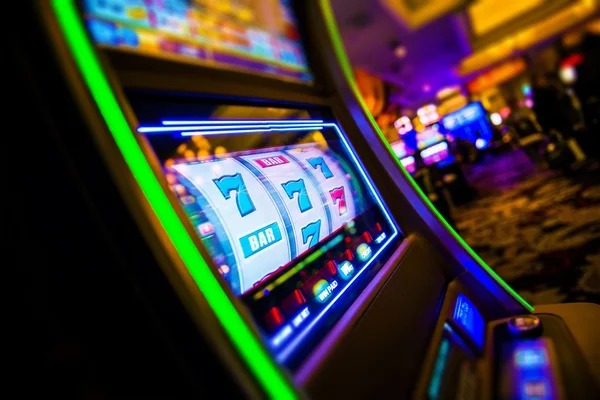 Live blackjack table on bomjudi slot mobile app